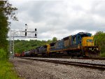CSX 7589 and 7800 